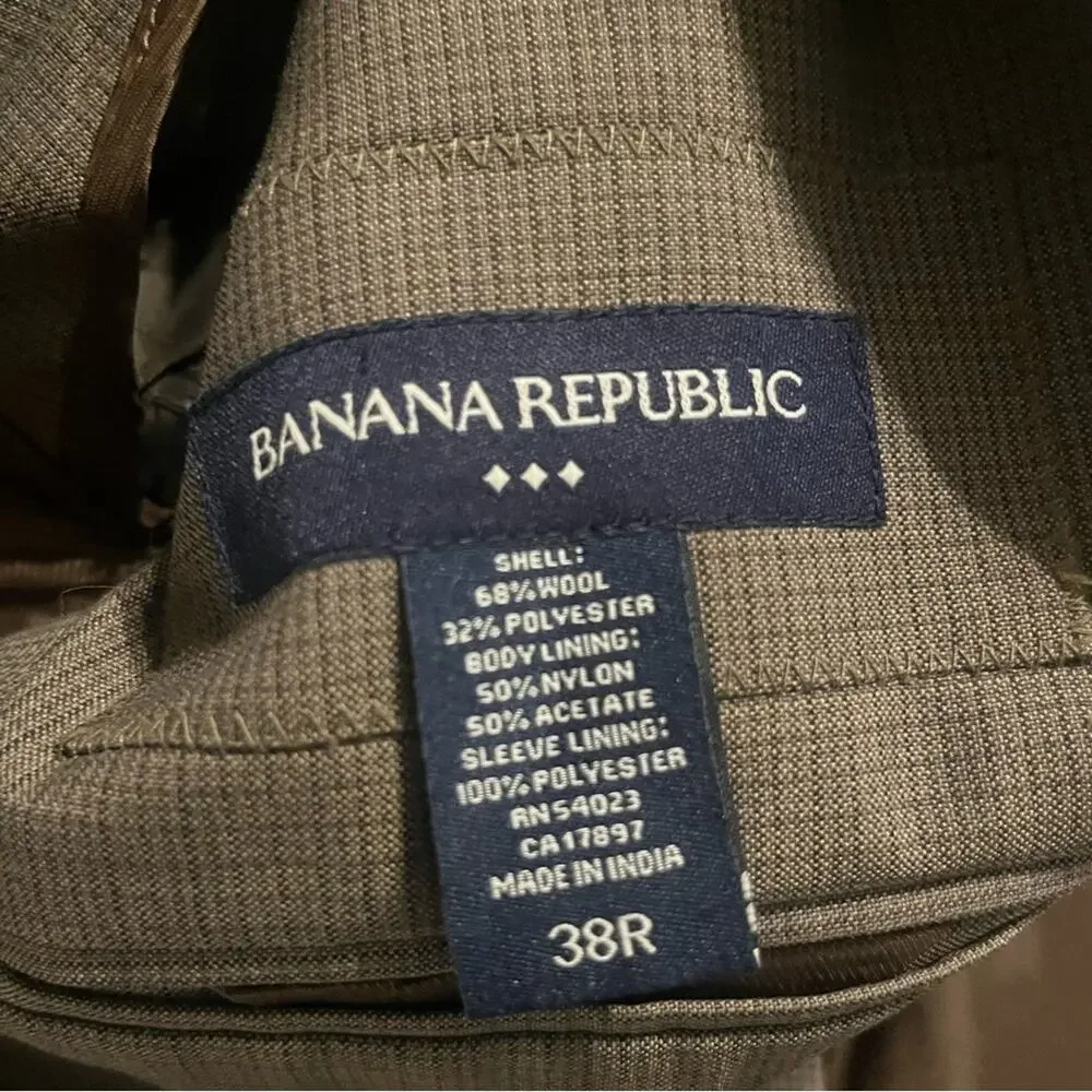 Banana Republic Micro Plaid Wool Preppy Office Two Button Blazer Sport Coat 38R